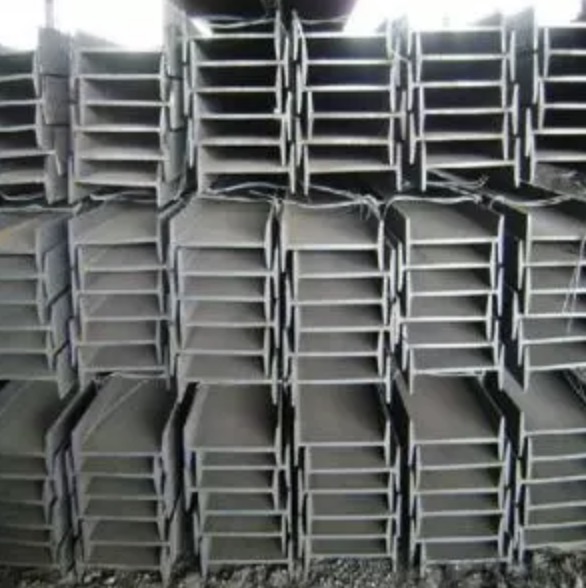Our company is a supplier of high-quality carbon steel products such assteel pipes, steel sheets, steel coils, square steel, H-shaped steeland so on. -2