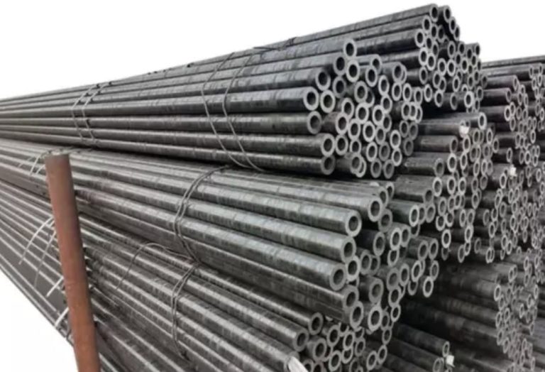 Seamless Steel Pipe 304 DIN GB Carbon Best Price Superior Quality Manufacture-1-min